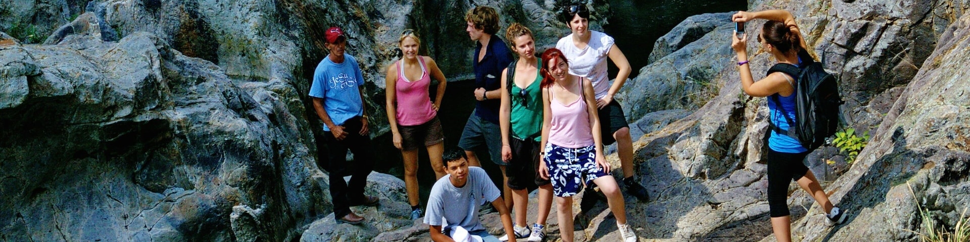 Nicaragua showing hiking or walking as well as a large group of people