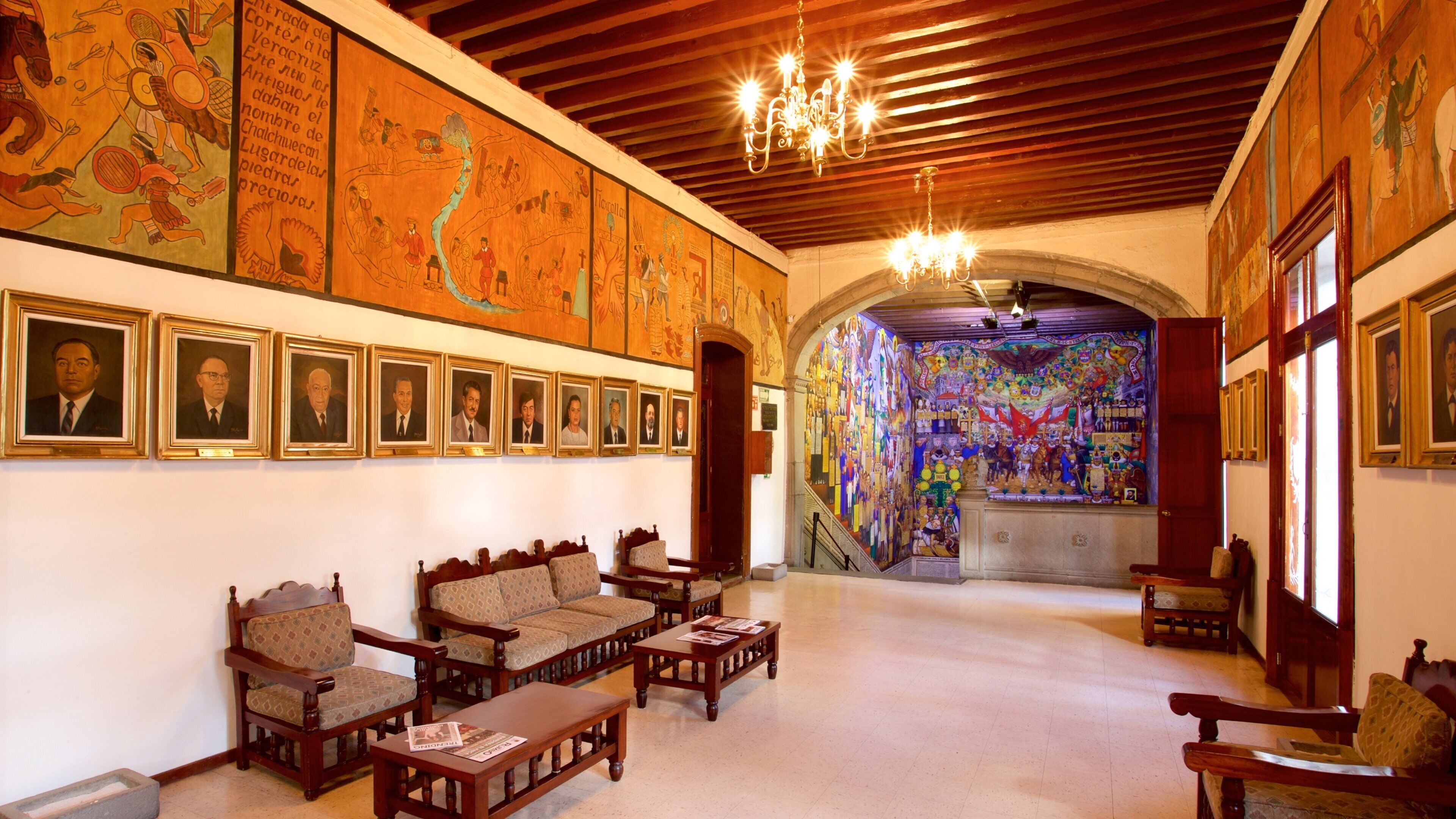 Government Palace featuring art, interior views and heritage elements