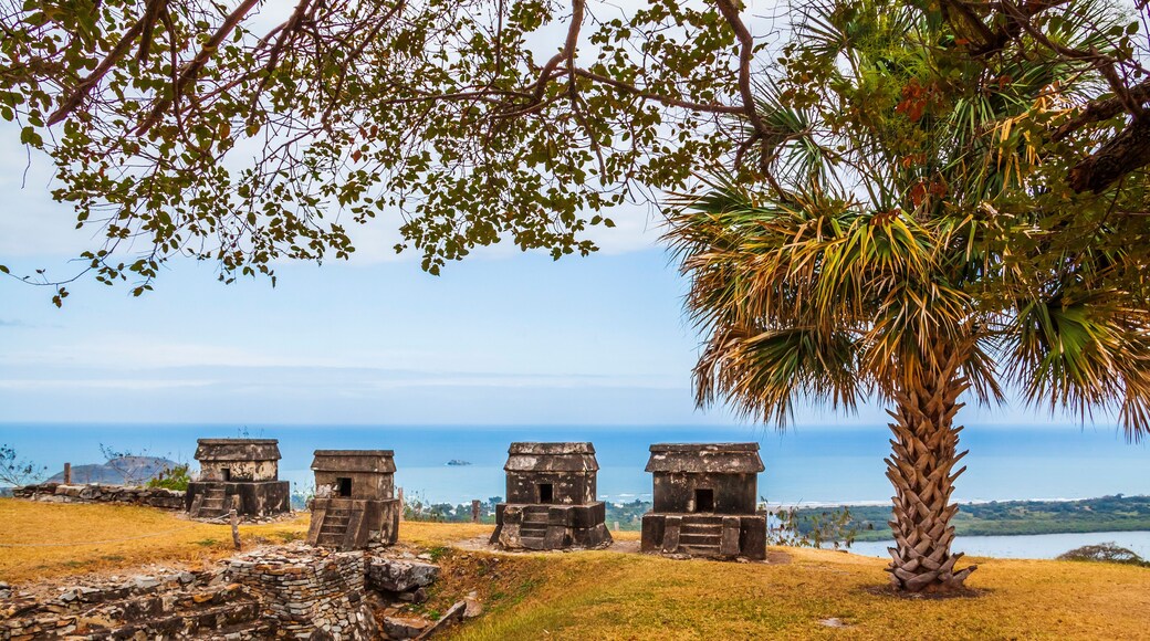 Zona Arqueológica de Quiahuiztlán, Veracruz.