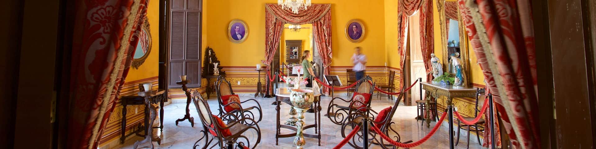 Centro Cultural Casa Nº 6 mit einem Haus, Innenansichten und Geschichtliches