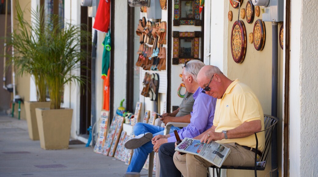 Plaza Mijares as well as a couple