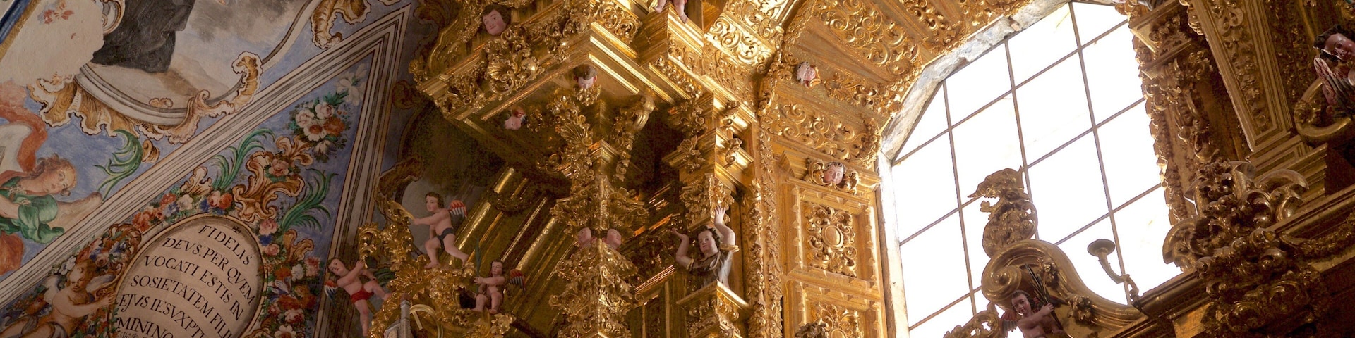 Tula de Allende welches beinhaltet religiöse Elemente, Innenansichten und Geschichtliches