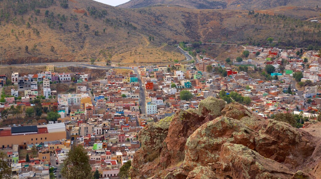 Zacatecas que incluye escenas tranquilas y vista panorámica