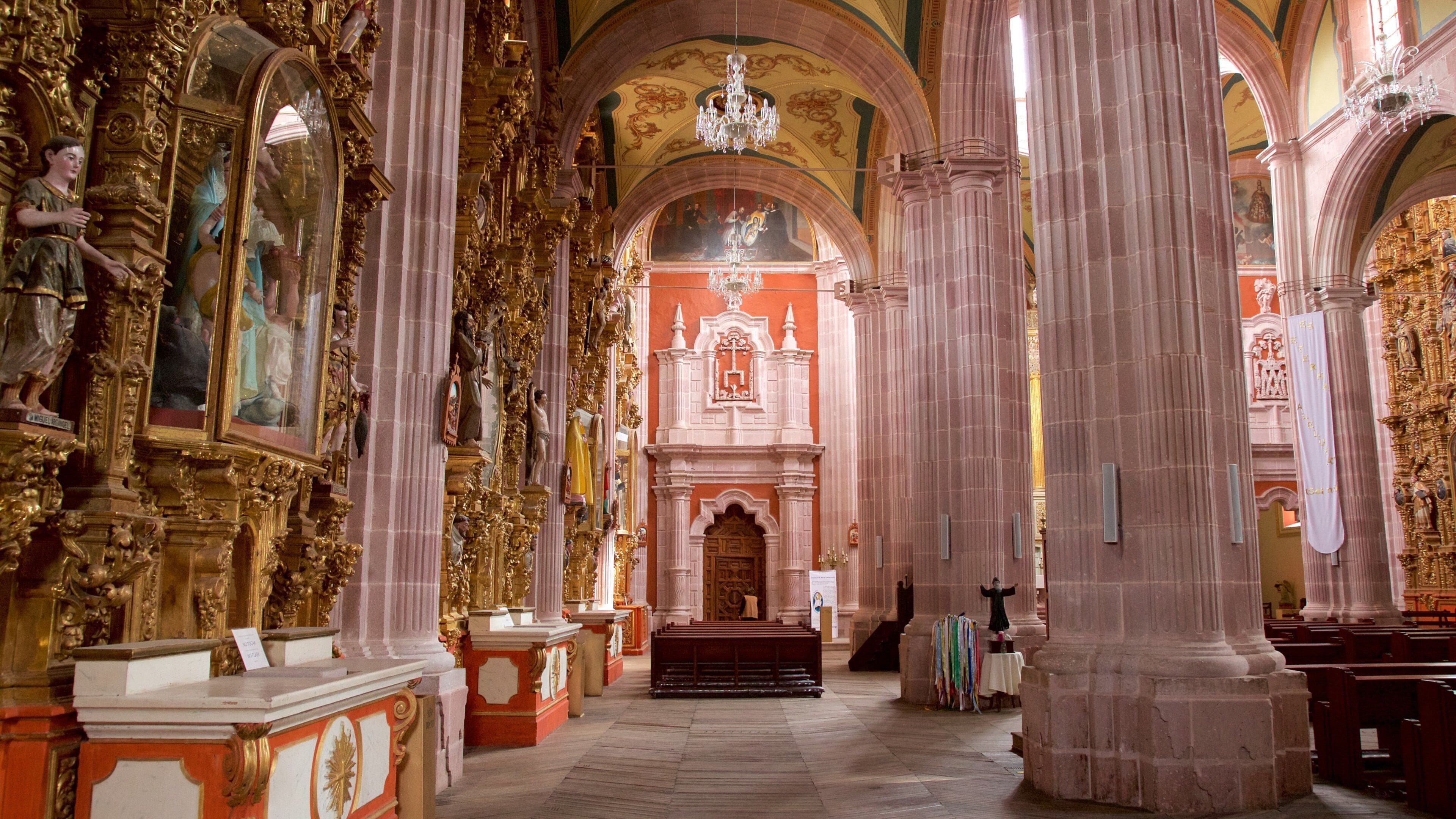 Mexiko mit einem Kirche oder Kathedrale, Innenansichten und historische Architektur