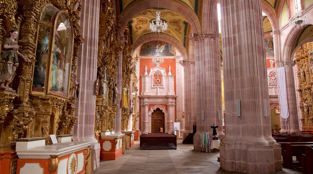 Mexiko mit einem Kirche oder Kathedrale, Innenansichten und historische Architektur