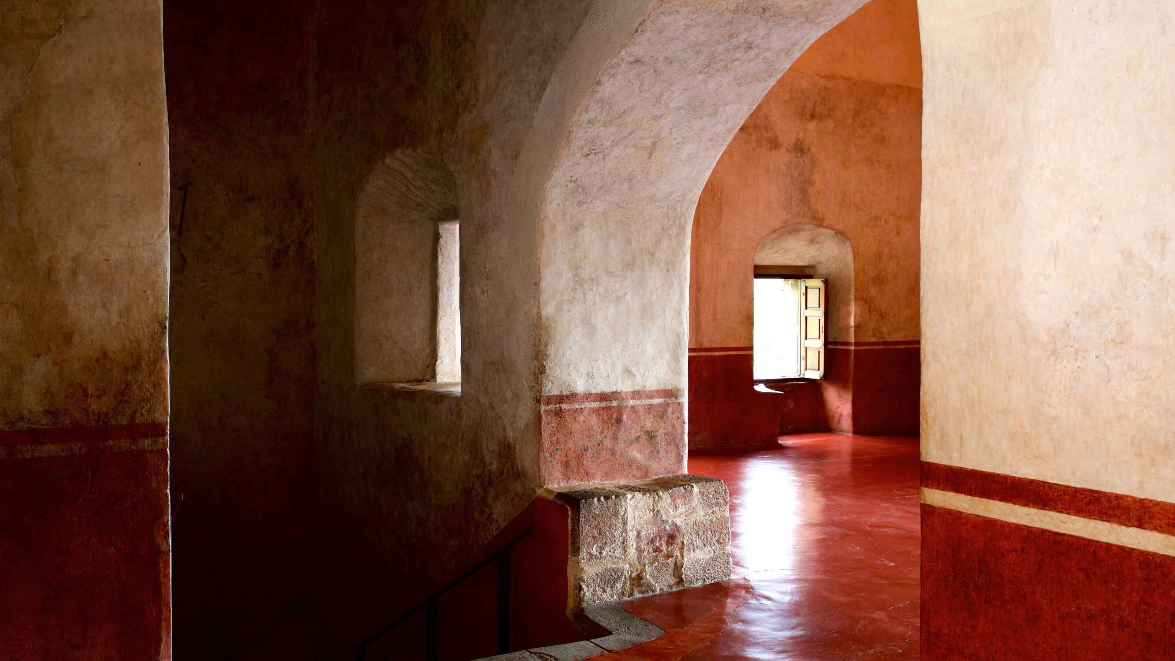 Tepoztlan featuring heritage elements