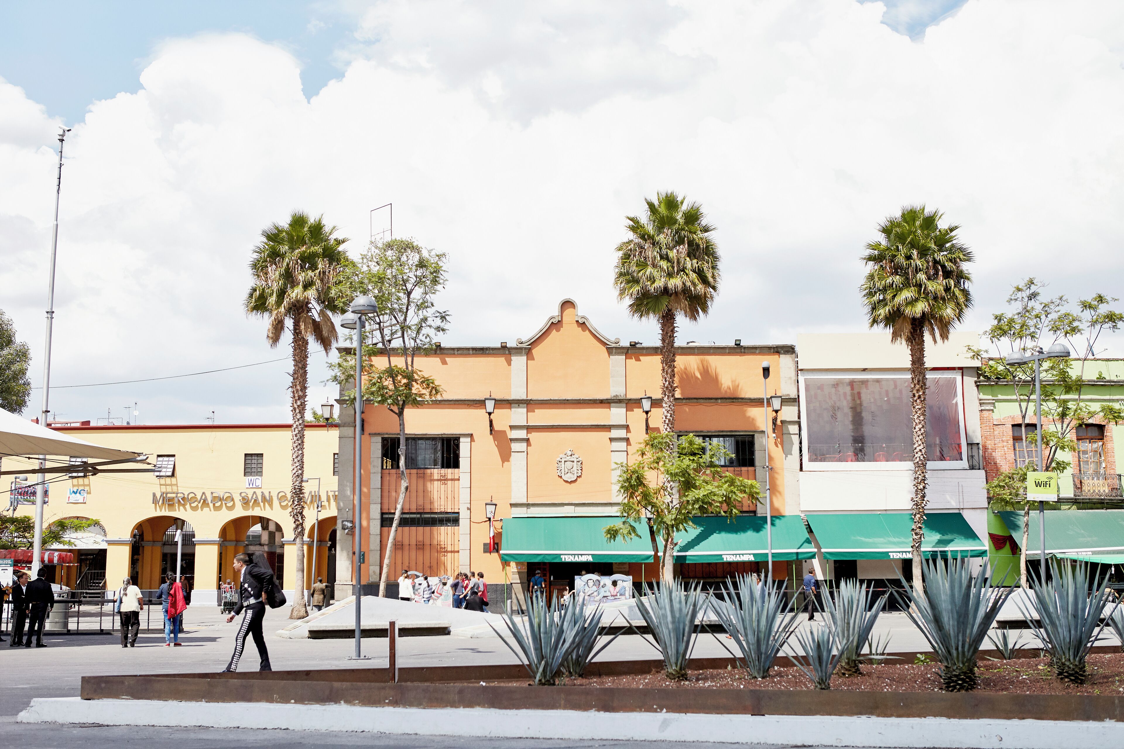 MexicoCity_PlazaGaribaldi_553248621532977681_09