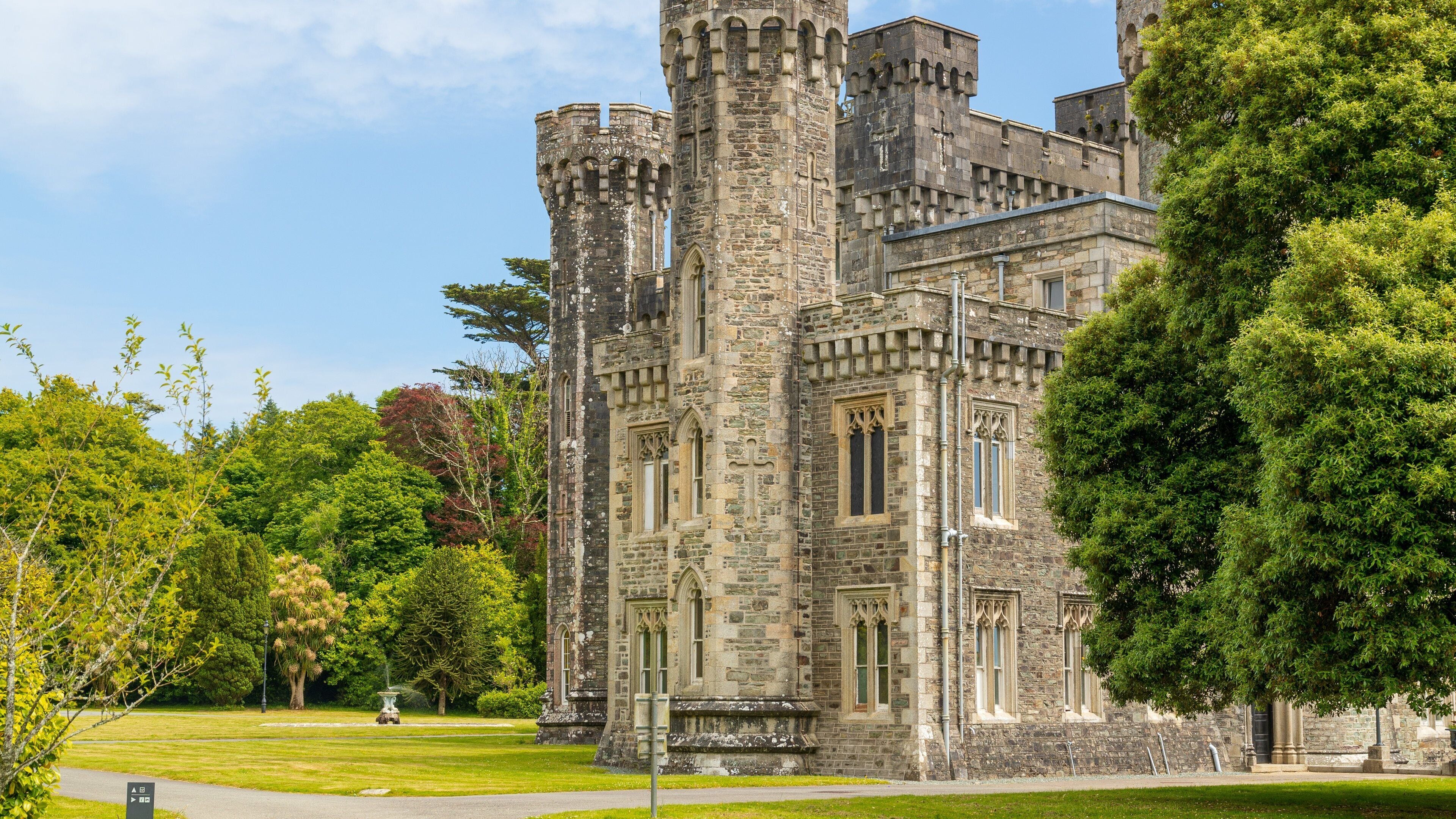 Johnstown Castle & Gardens featuring chateau or palace and heritage architecture
