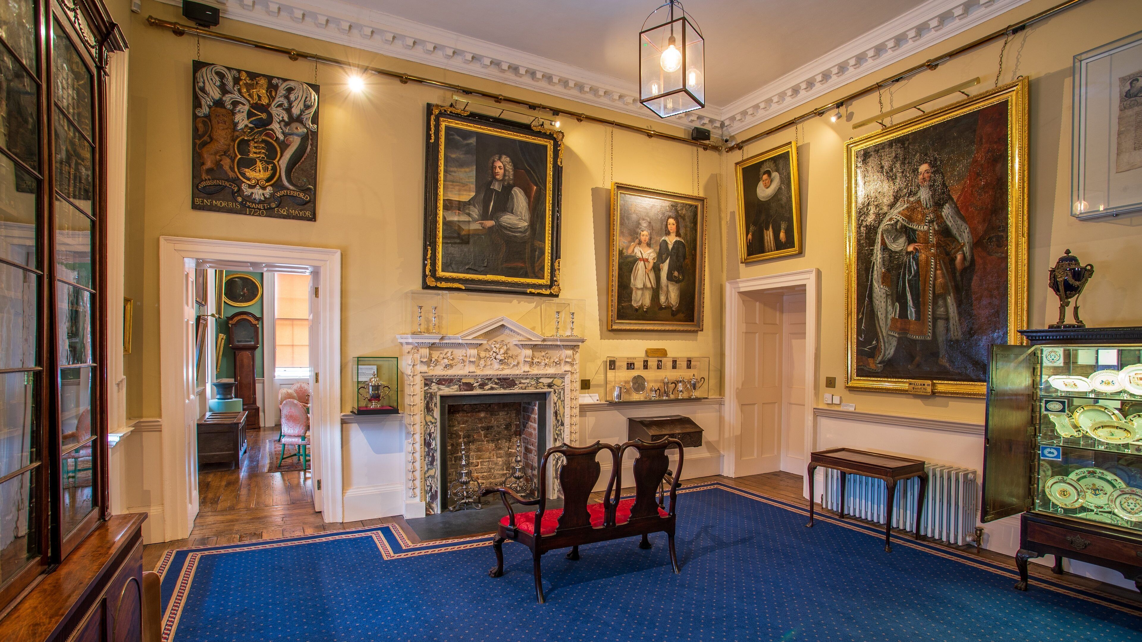 Bishop\'s Palace featuring art, a castle and interior views