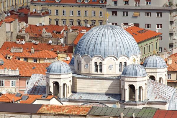 Trieste montrant église ou cathédrale