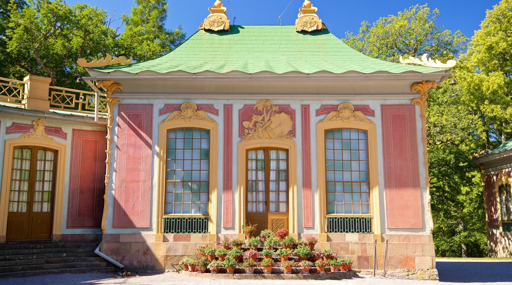 Chinese Pavilion which includes heritage elements