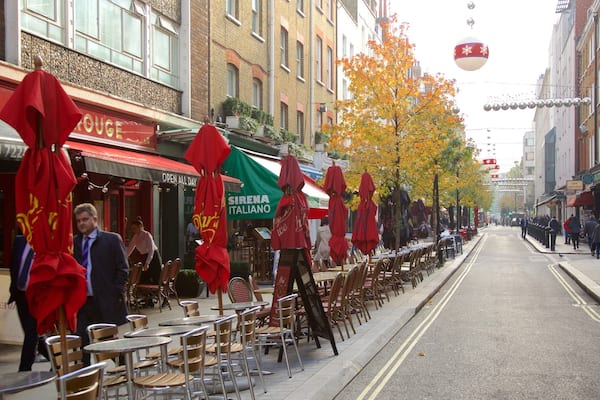 Marylebone High Street which includes street scenes and autumn leaves