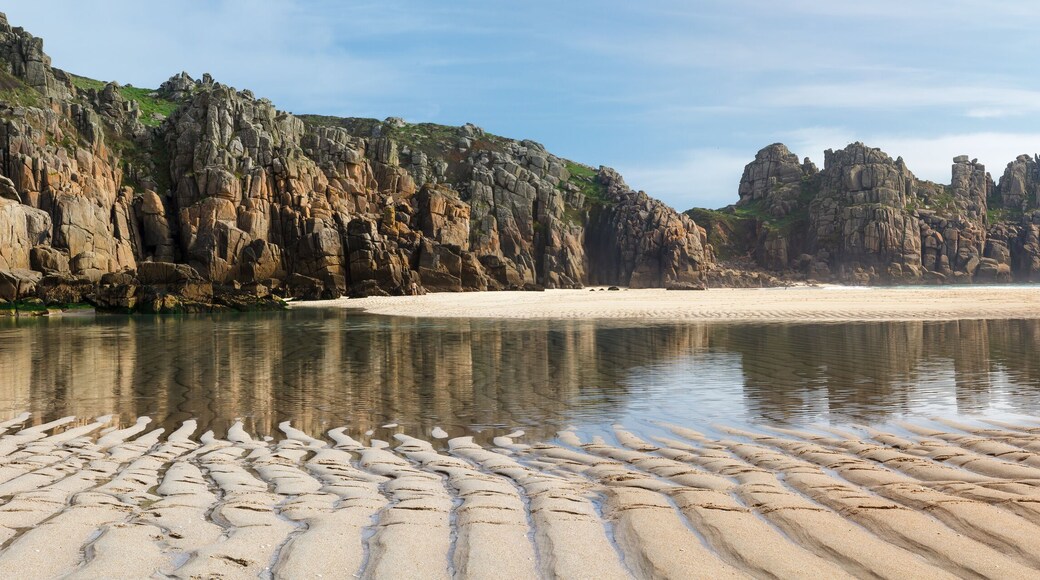 パドゥン バウンダー ビーチ