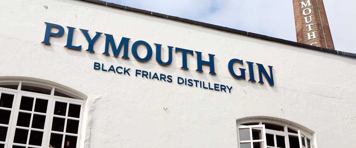 Plymouth welches beinhaltet Beschilderung