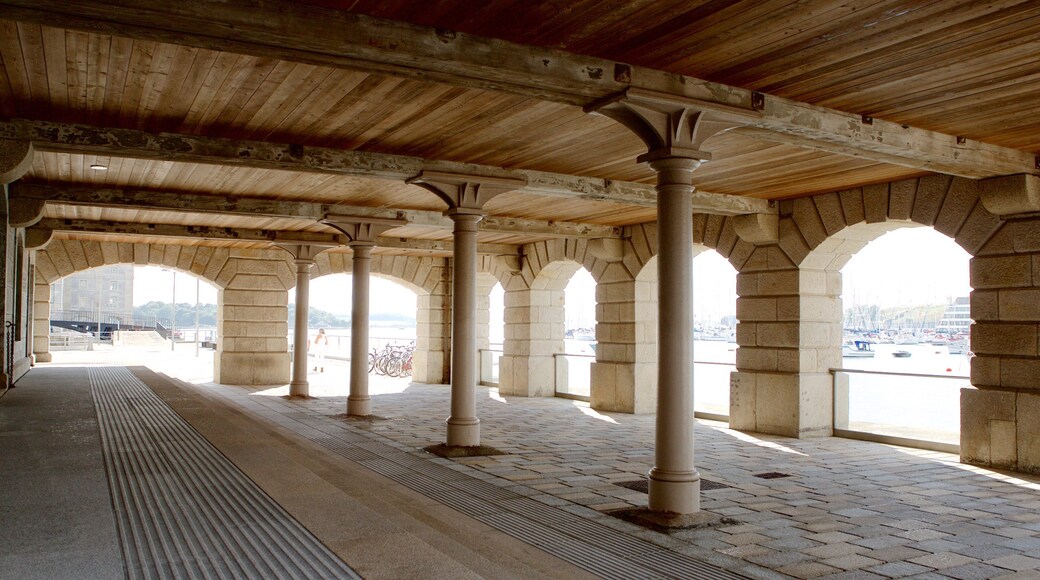 Plymouth presenterar historisk arkitektur