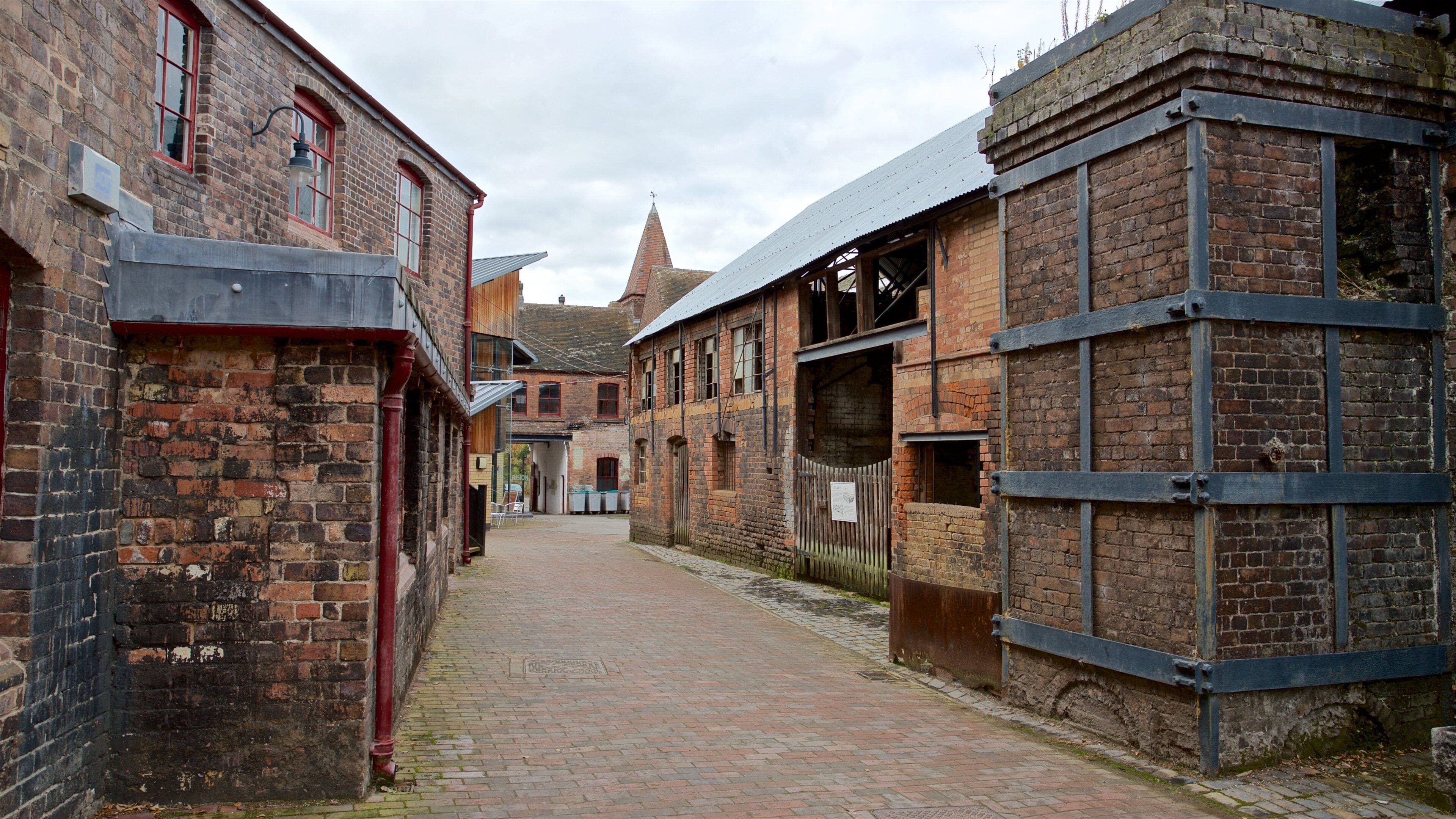 Jackfield Tile Museum welches beinhaltet Kleinstadt oder Dorf