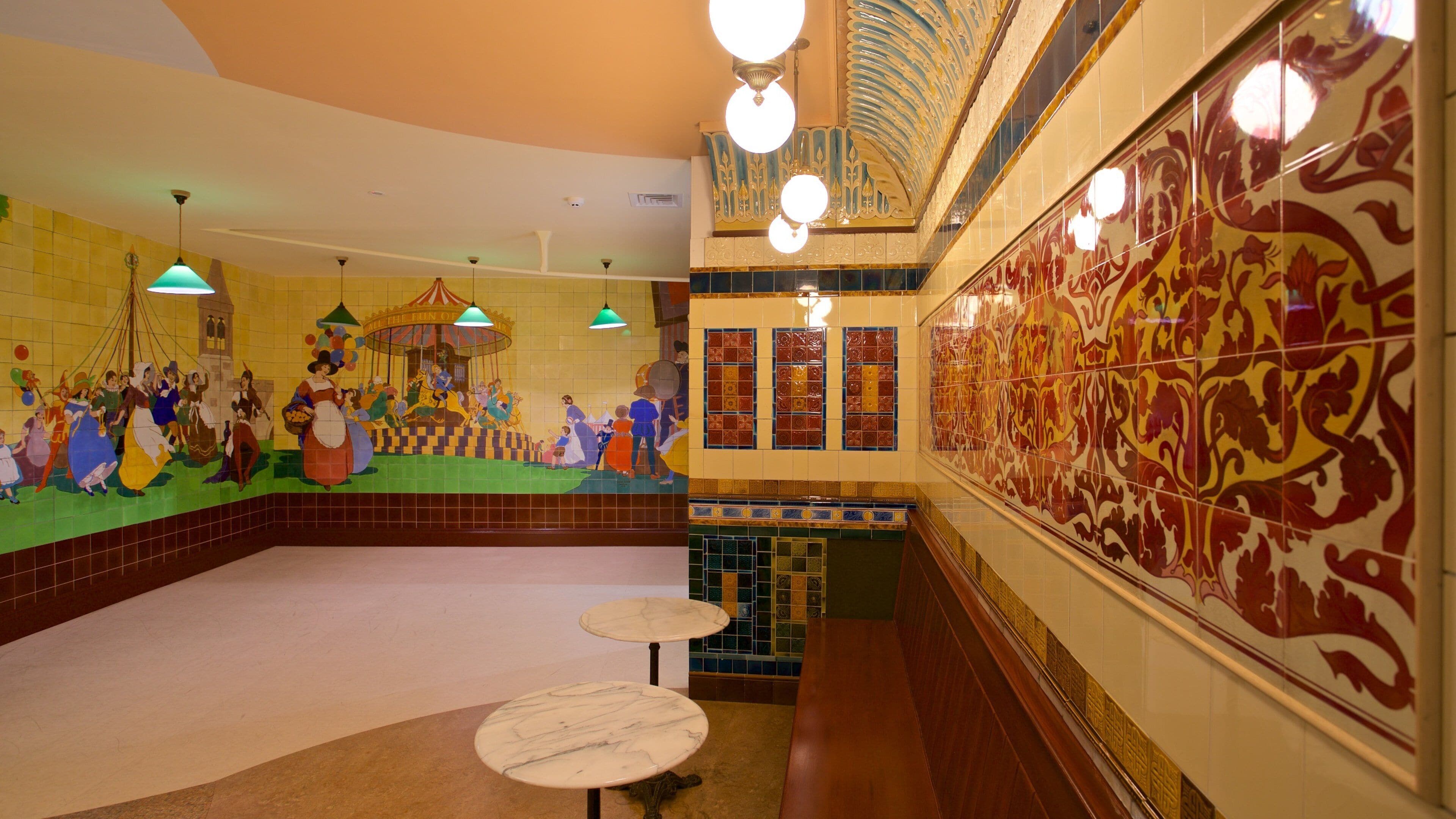 Jackfield Tile Museum fasiliteter samt kunst og innendørs