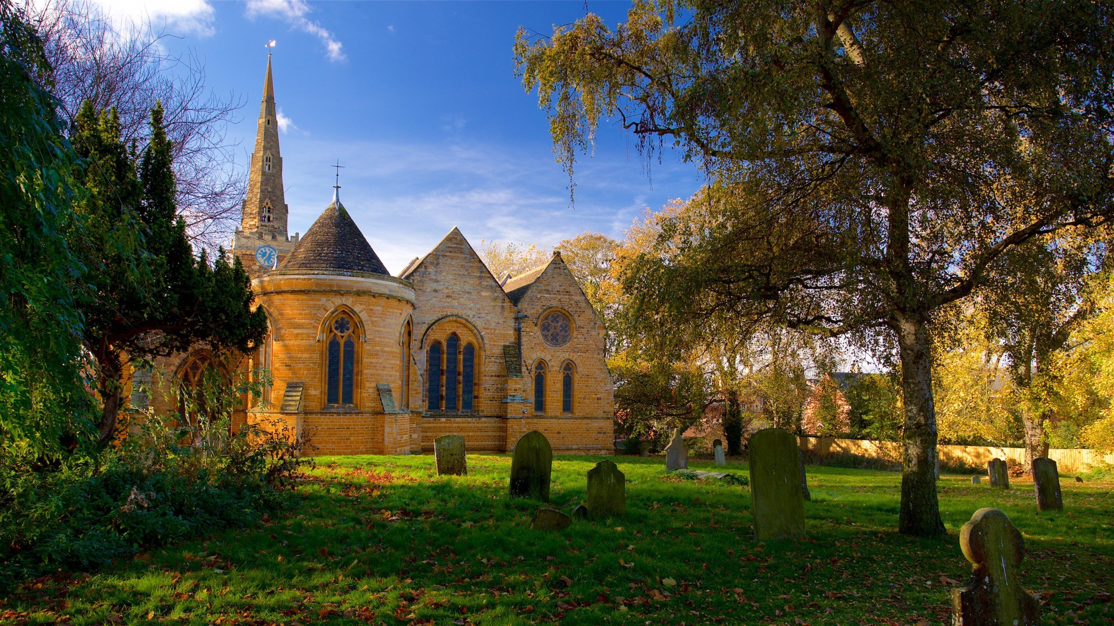 Church of the Holy Sepulchre which includes heritage elements, a church or cathedral and a cemetery