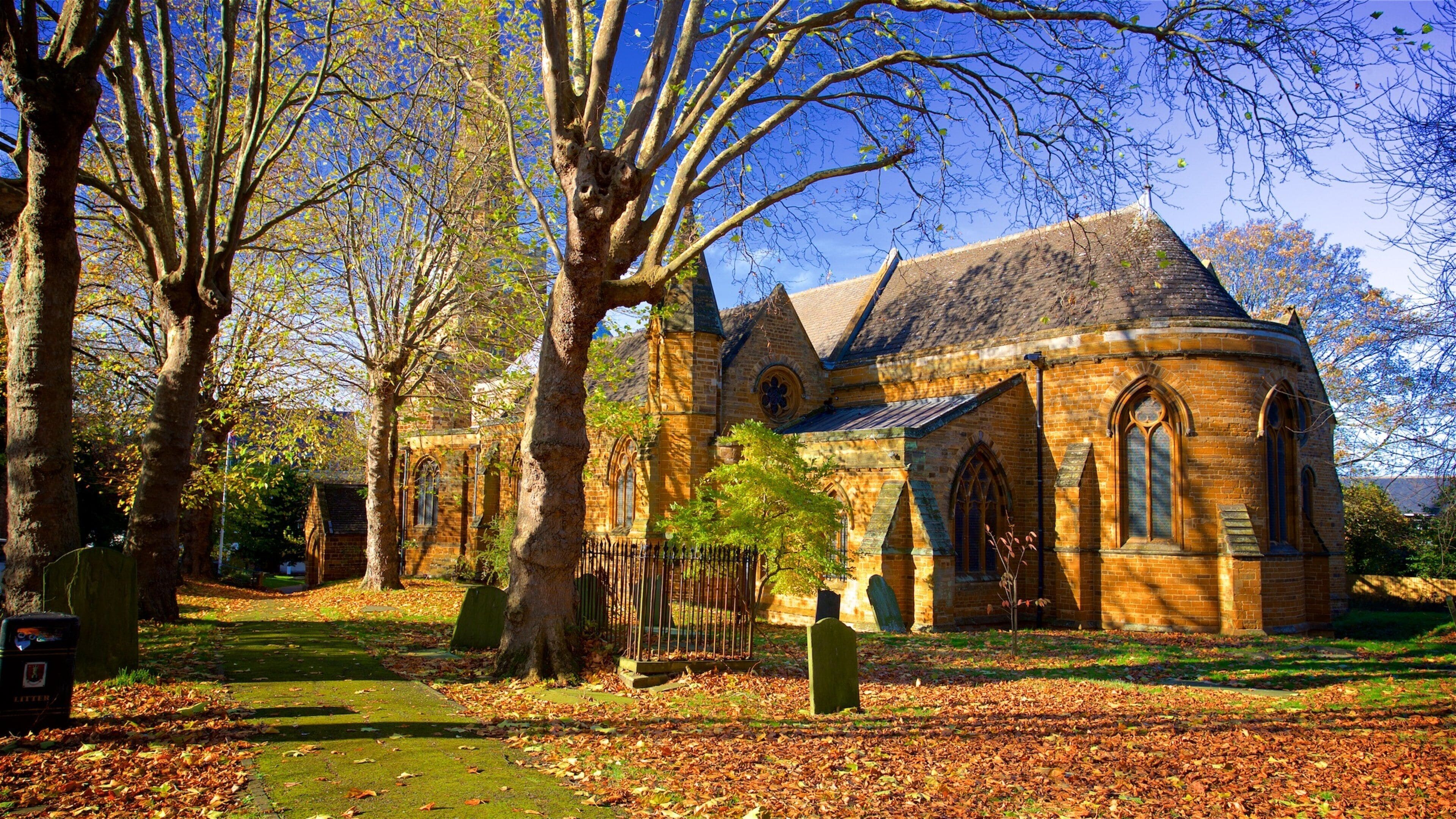 Church of the Holy Sepulchre which includes fall colors, heritage elements and a church or cathedral