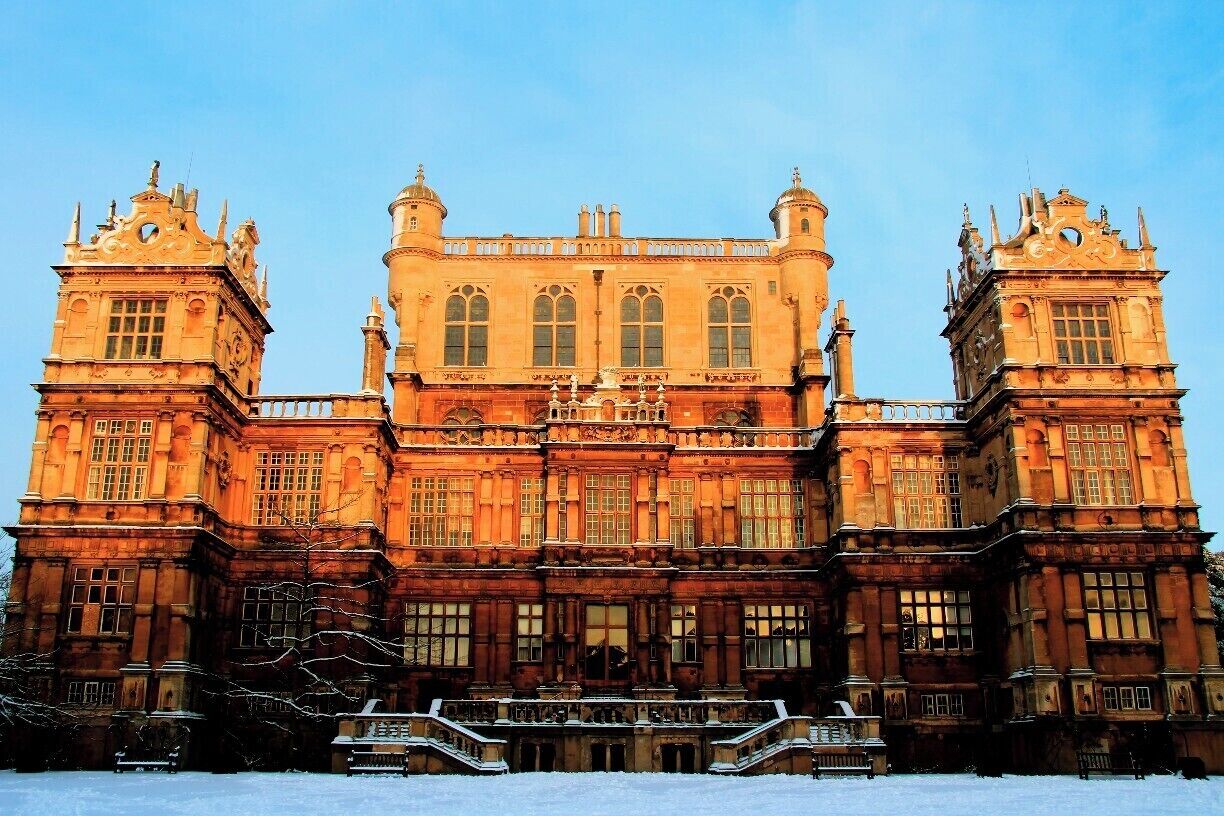 The back of Wollaton Hall at sunrise. An Elizabethan country house turned museum.

#architecture