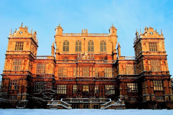 The back of Wollaton Hall at sunrise. An Elizabethan country house turned museum.
#architecture