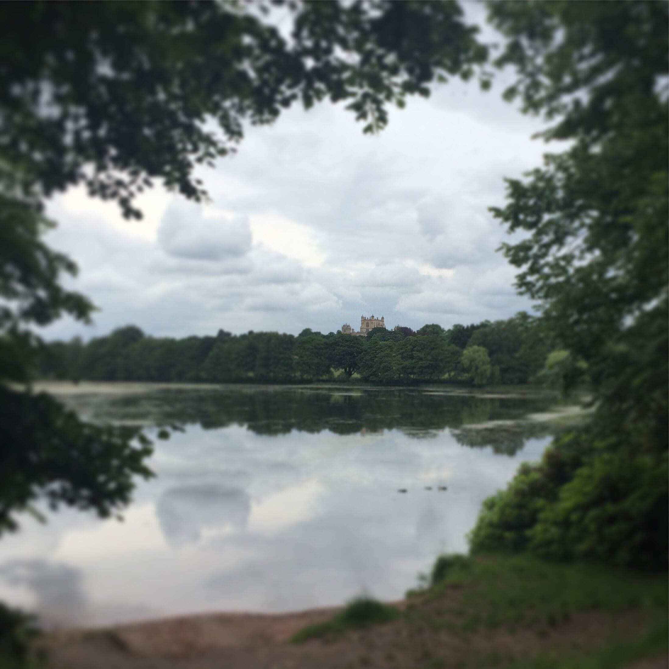 Beautiful place with lots to see #waterlust #outdoors #reflections #stormyskies #woolatonhall #britain #nottingham #vista #nationaltrust #green