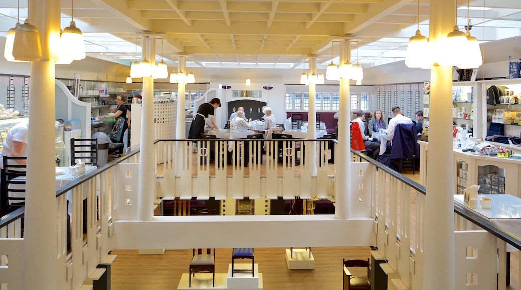 Glasgow montrant dîner en ville, scènes de café et vues intérieures