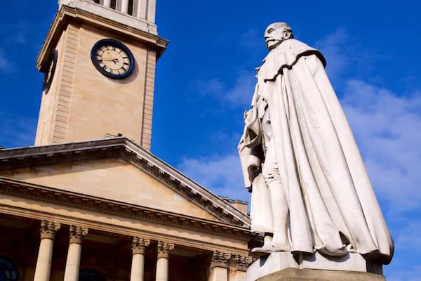 Rathaus von Hull welches beinhaltet Statue oder Skulptur und Geschichtliches