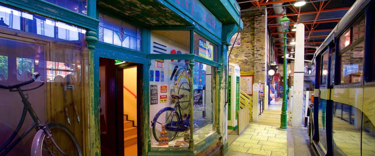 Streetlife Museum of Transport which includes interior views