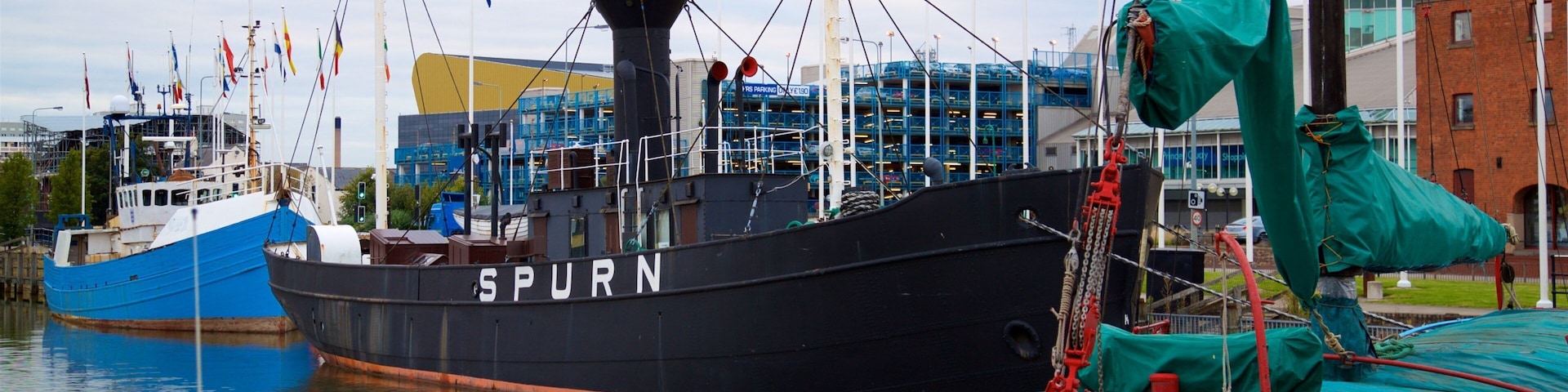 ์คํ ๋ฑ๋์ ์ด ํฌํจ ์ ํธ ๊ณผ ํญ๊ตฌ ๋๋ ํญ๋ง