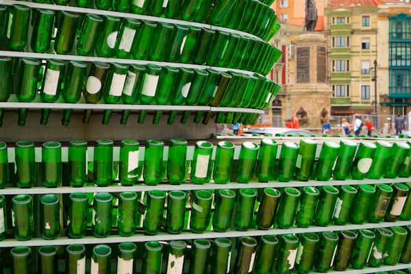 Cimadevilla qui includes ville