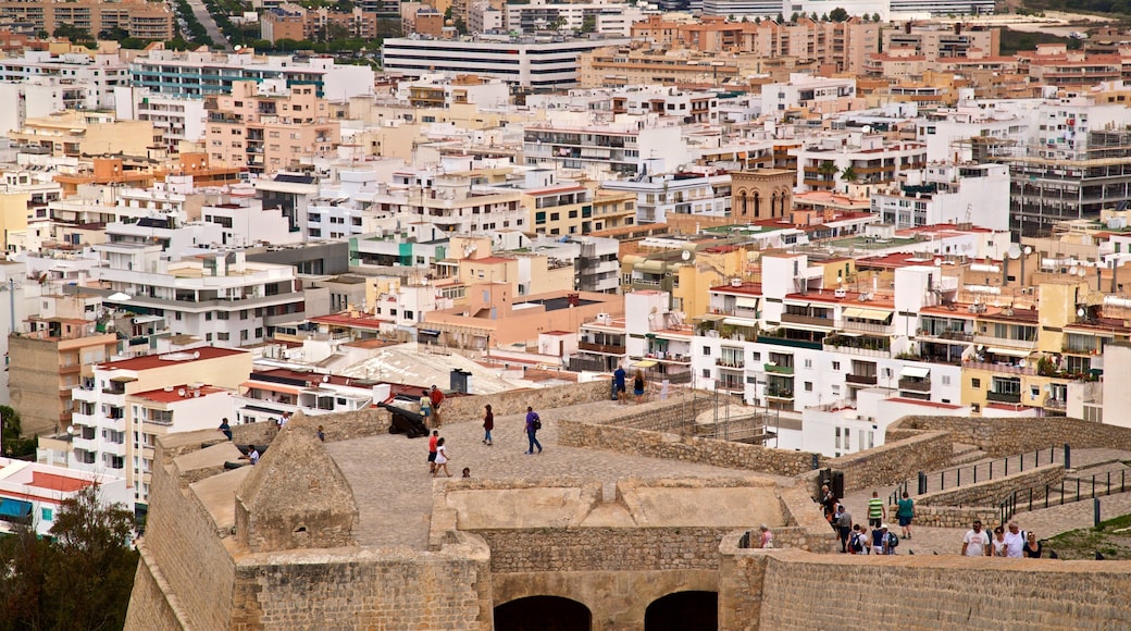 Baluard de Sant Jaume featuring a city
