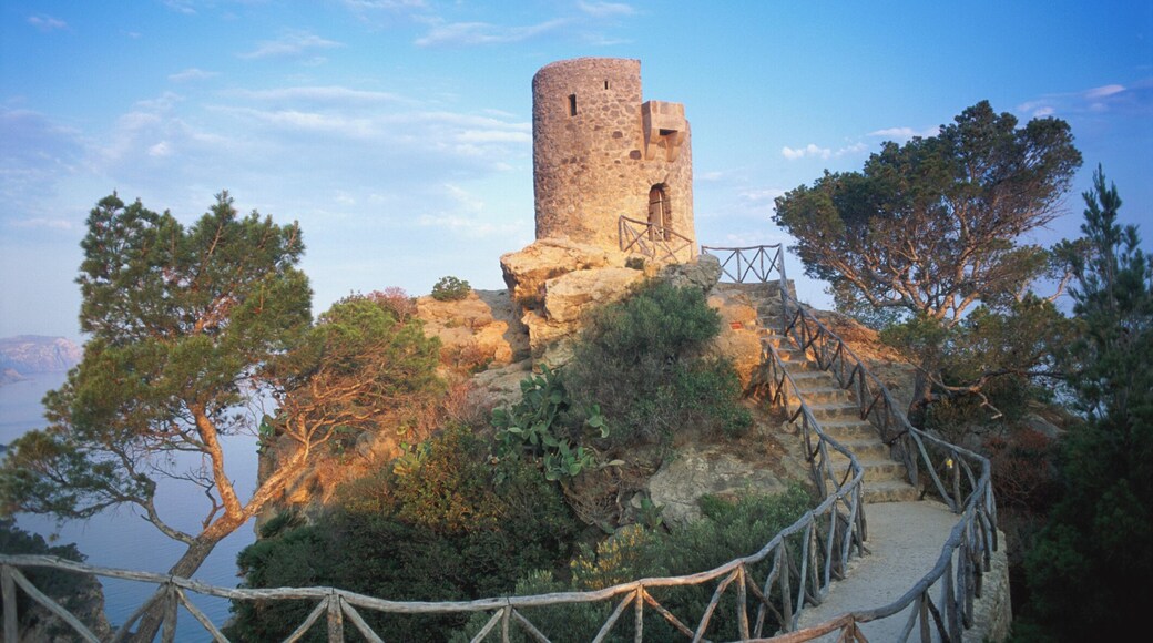 Spain, Majorca, Banyalbufar, Torre de Ses Animes