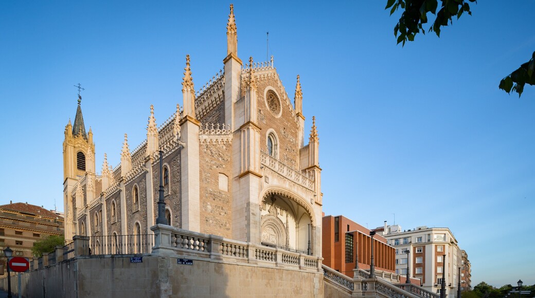 Church of San Jeronimo El Real showing heritage architecture and a church or cathedral