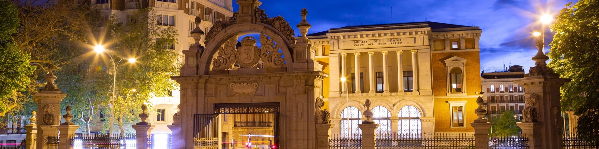 Cason del Buen Retiro which includes heritage architecture and night scenes