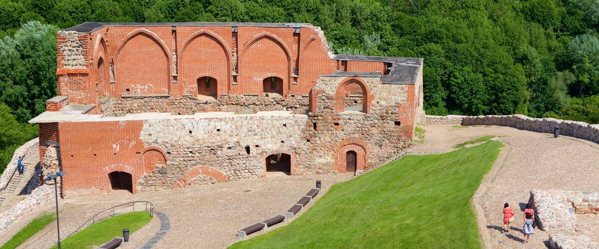 Higher showing a ruin, heritage architecture and a park