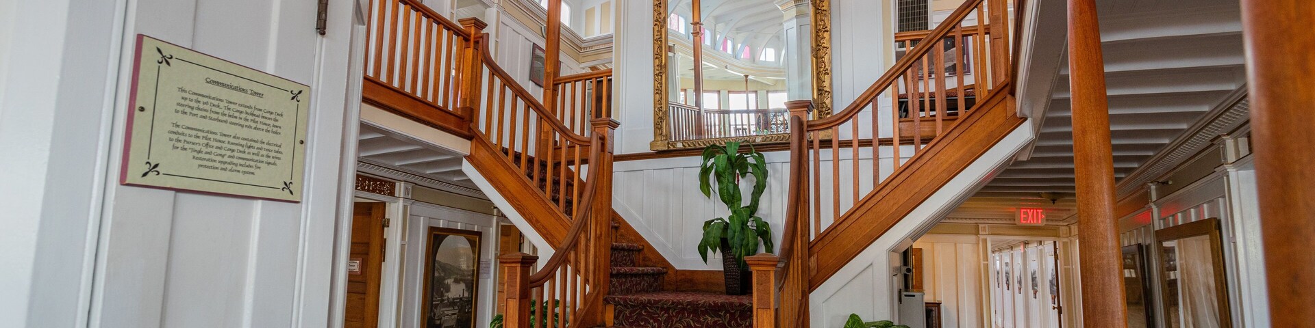 SS Sicamous which includes interior views and heritage elements