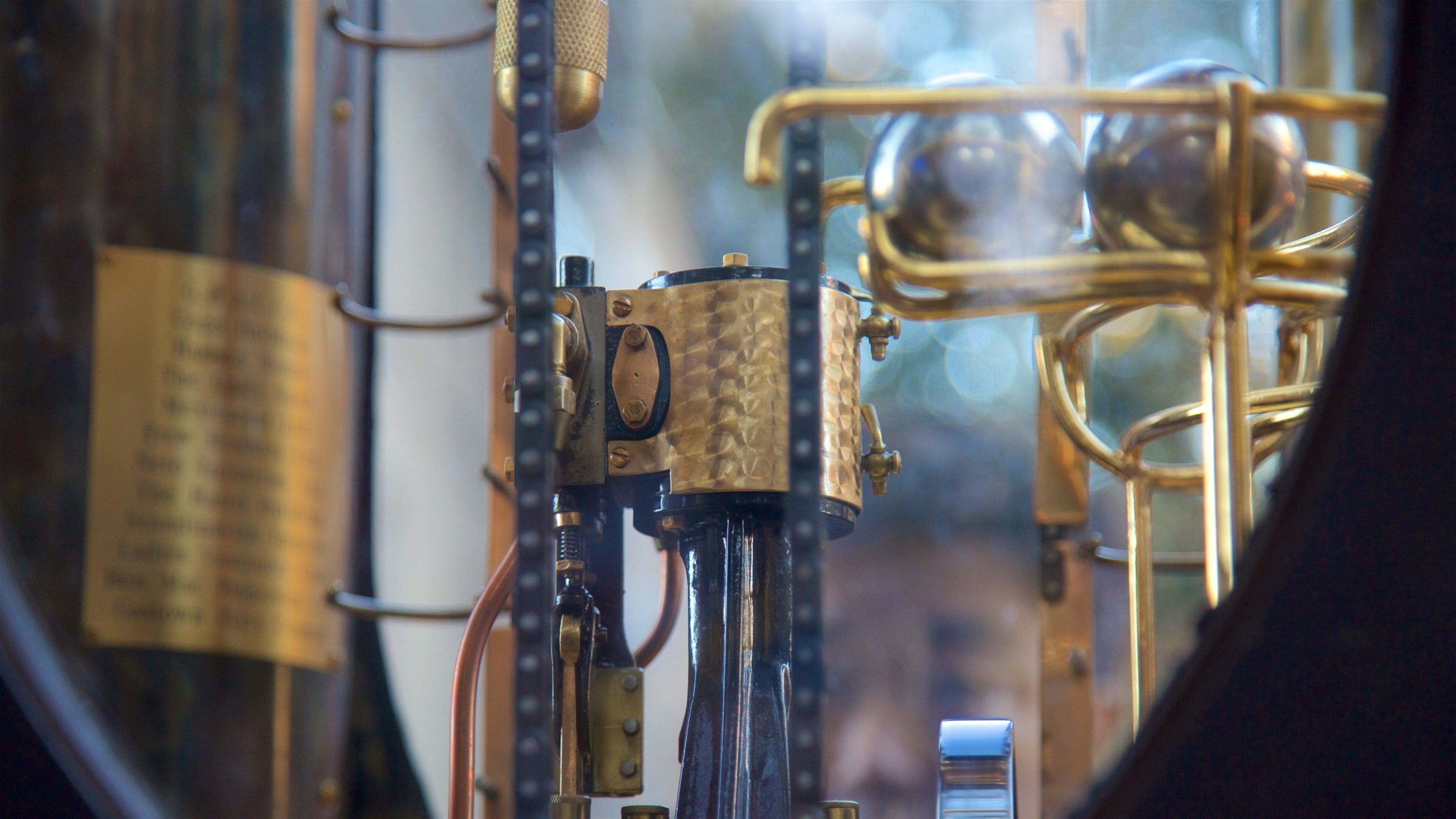 Gastown Steam Clock which includes a monument