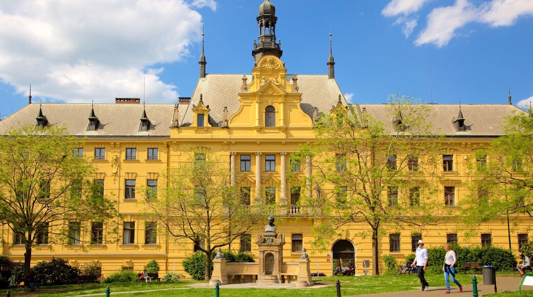 Prague which includes heritage elements and heritage architecture