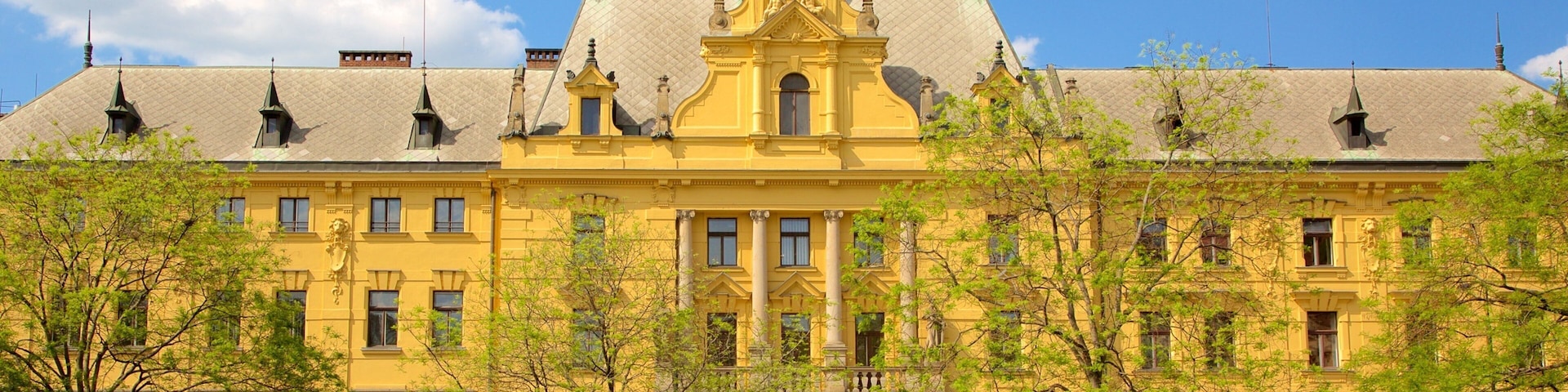 Praga que inclui elementos de patrimônio e arquitetura de patrimônio