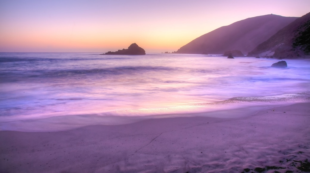 Pfeiffer Beach in Big Sur is an incredibly scenic beach.