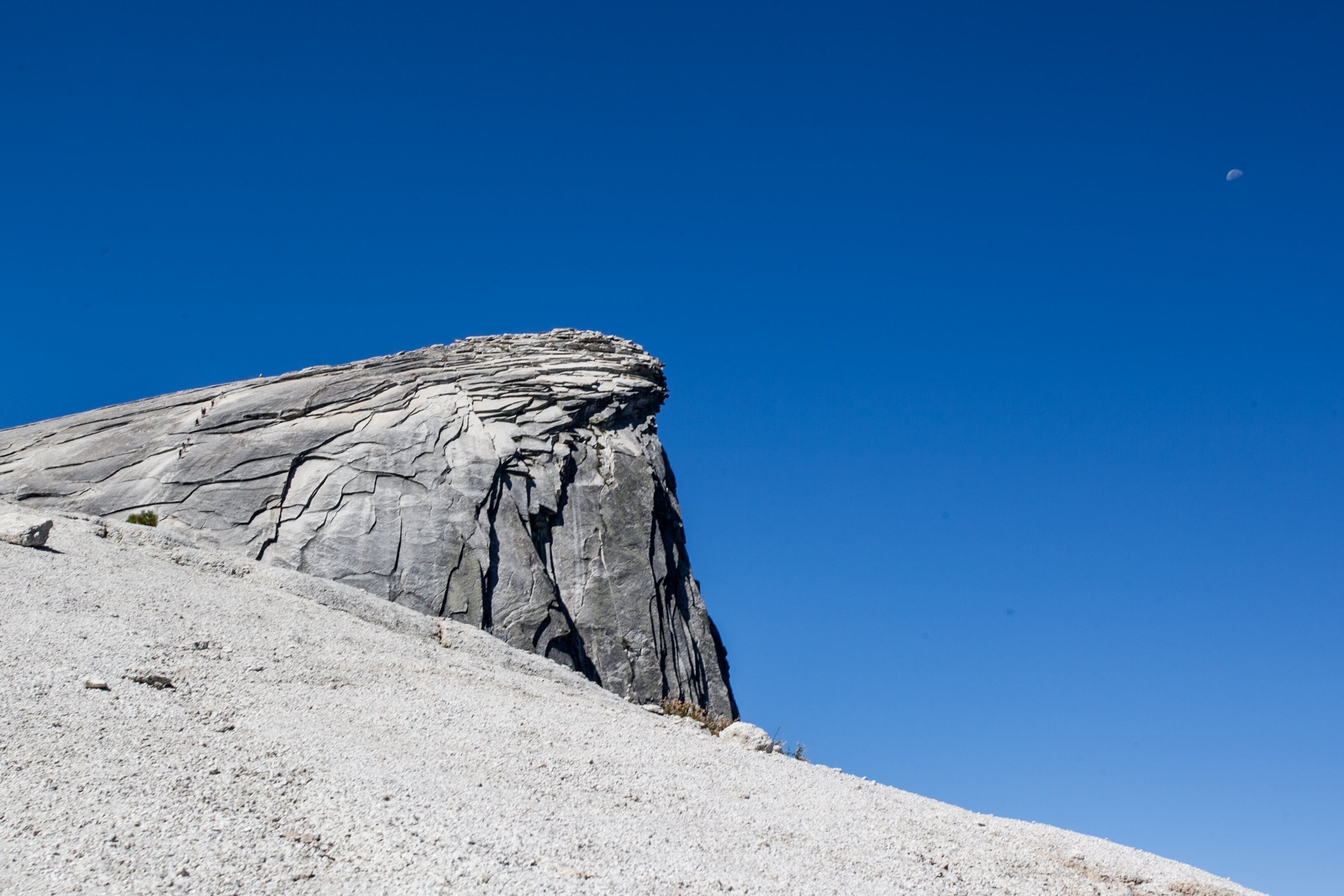 2_e0f07b52-4b9c-4c4a-801a-f6b053d7451b_raw