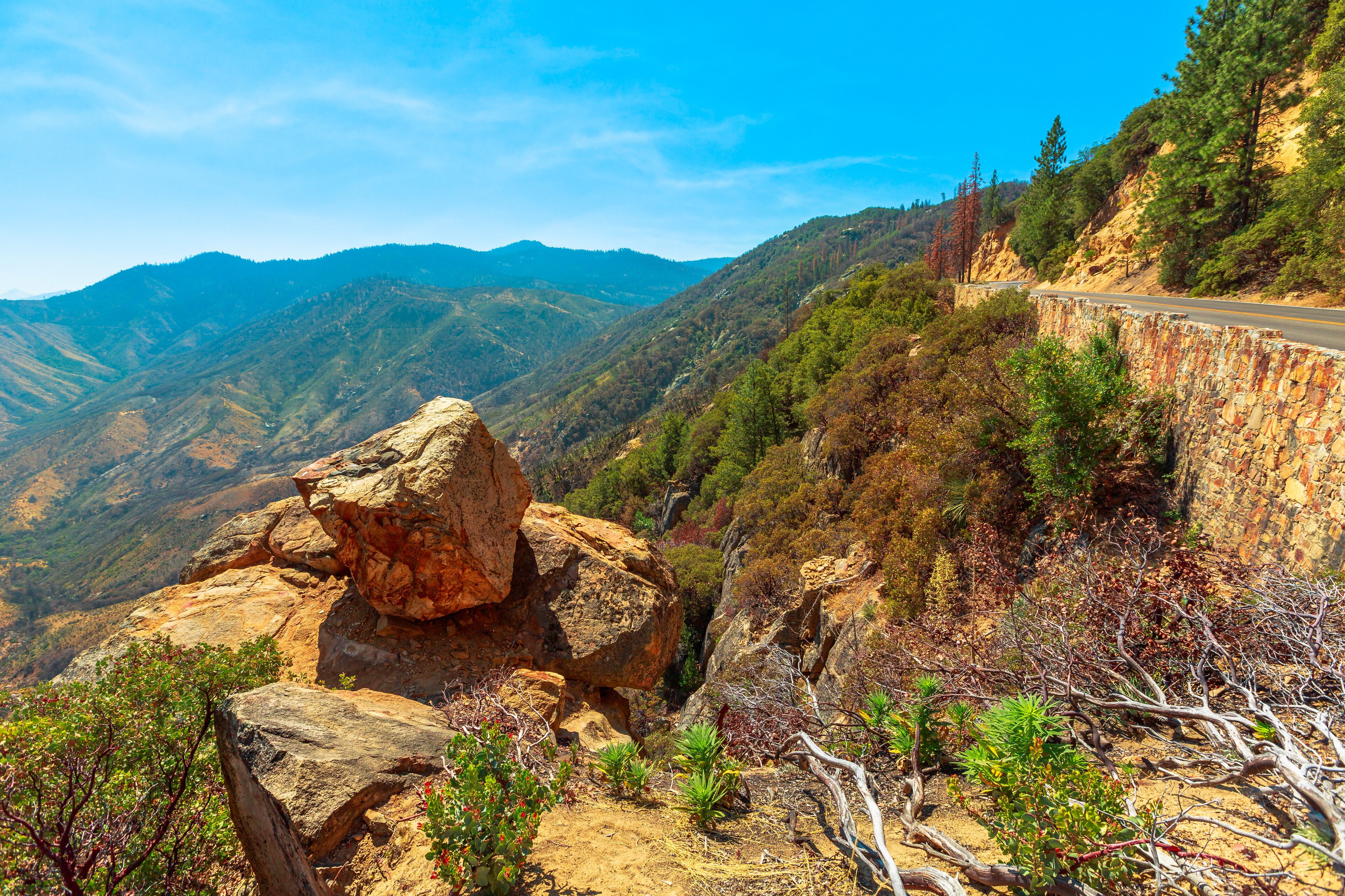Kings river Canyon scenic byway Highway 180 in Kings Canyon National Park, California, United States of America.