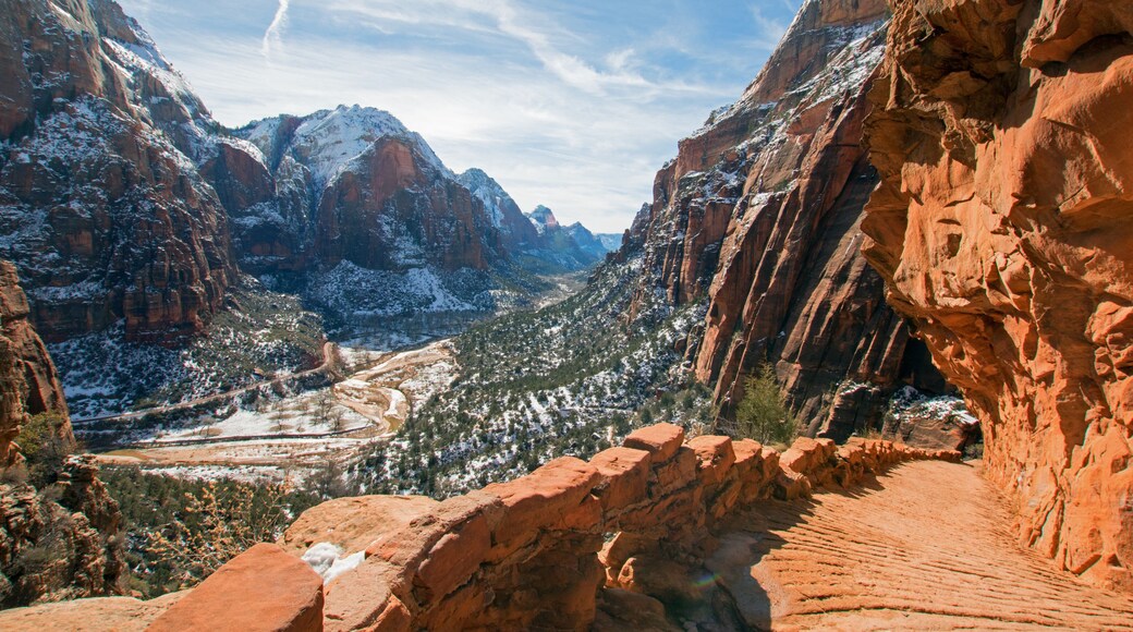 Zion Canyon Scenic Dr