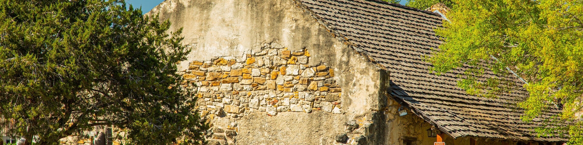 Mission San Juan featuring heritage elements