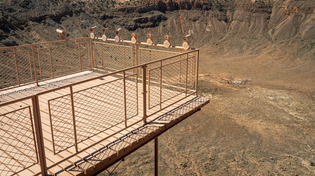 Overlook of the Caynon at Meteor Crater