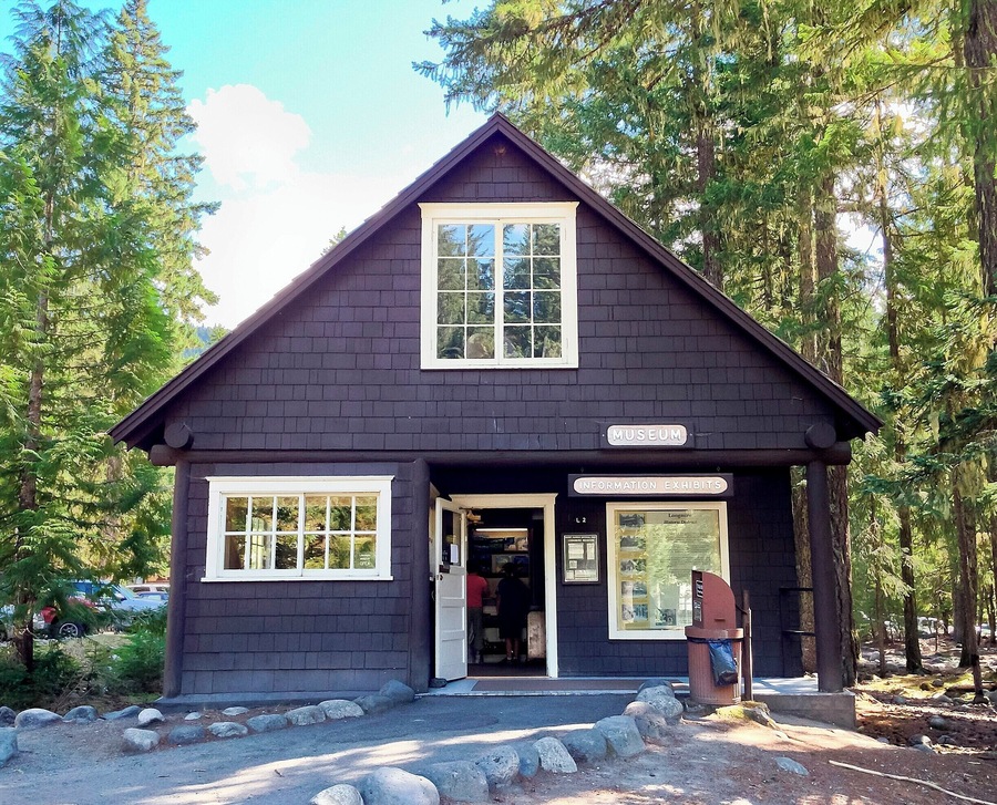 The park's first administration building dates from 1916 and now houses the Longmire Museum and Visitors Center.  It was built in the Parkitecture style - a rugged, often hand-built style, designed to blend in naturally with the environment.  This style is common among many western US Parks, including Mount Rainier, Yellowstone and Yosemite.