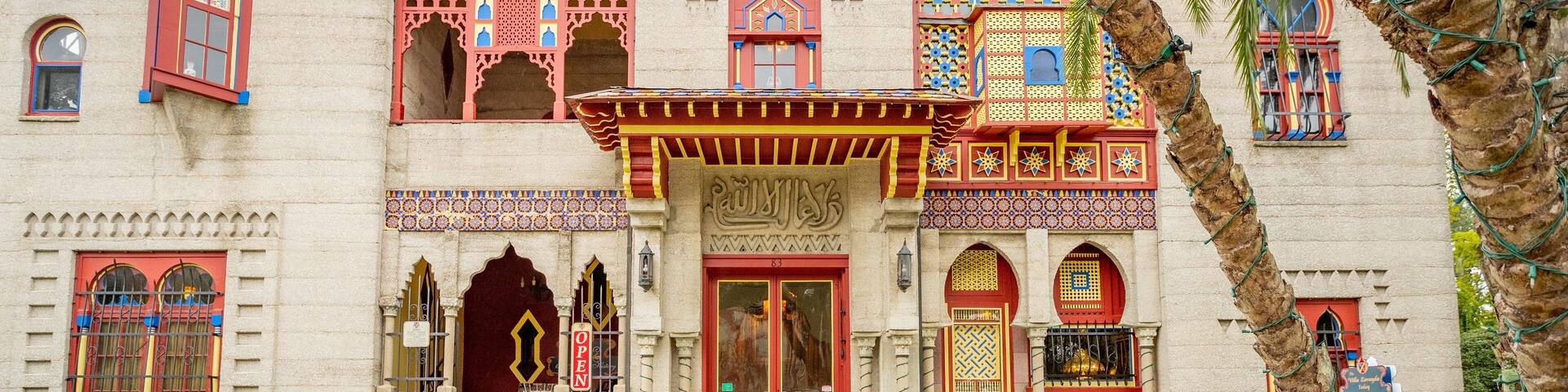 Villa Zorayda Museum which includes heritage architecture