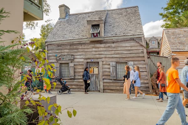 Oldest Wooden School House which includes street scenes and heritage elements
