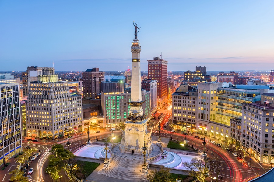 Indianapolis, Indiana, USA skyline over Monument Circle.; Shutterstock ID 756354304; Purchase Order: -